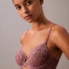 Sinnlicher, Unlined Vollschalen-BH aus Stretch-Spitze Sinnlicher, Unlined Vollschalen-BH aus Stretch-Spitze