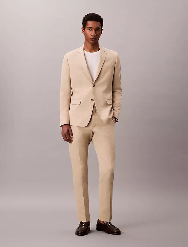 Slim-Fit-Blazer aus Leinenmischung Slim-Fit-Blazer aus Leinenmischung