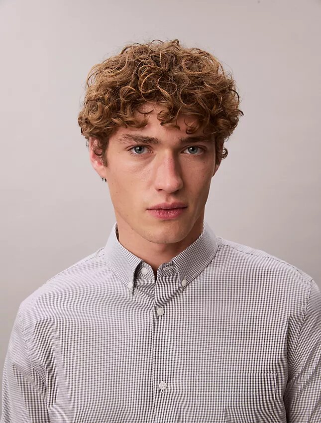 Slim-Fit-Hemd aus Cotton Stretch mit Gingham-Muster Slim-Fit-Hemd aus Cotton Stretch mit Gingham-Muster
