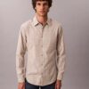 Slim-Fit-Hemd aus Cotton Stretch mit Karomuster und Knopfleiste