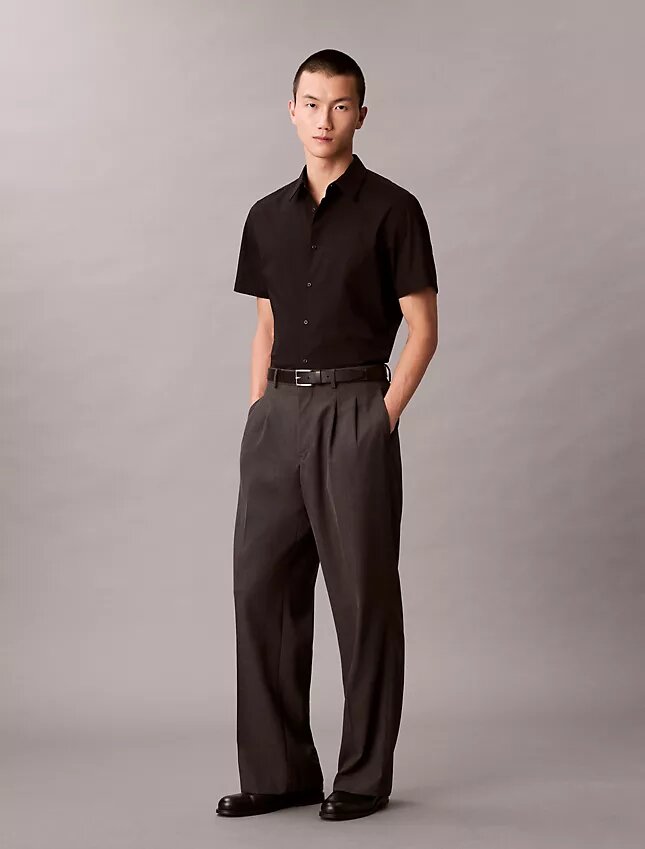 Slim-Fit-Hemd aus Cotton Stretch mit Knopfleiste Slim-Fit-Hemd aus Cotton Stretch mit Knopfleiste