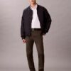 Slim-Fit-Hemd aus Cotton Stretch mit Knopfleiste Slim-Fit-Hemd aus Cotton Stretch mit Knopfleiste