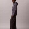 Softshell-Jacke mit Kapuze und Reißverschluss Softshell-Jacke mit Kapuze und Reißverschluss