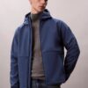 Softshell-Jacke mit Kapuze und Reißverschluss