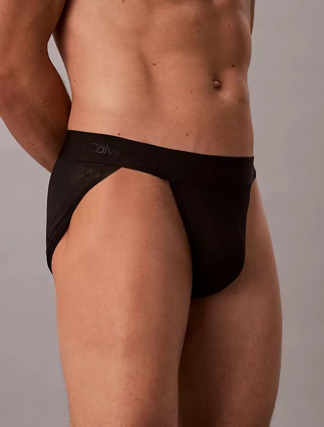Sport-Slip aus Mikrofaser und Spitze Sport-Slip aus Mikrofaser und Spitze