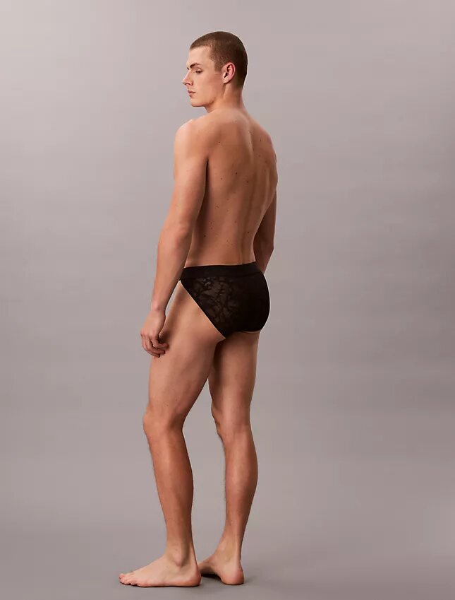 Sport-Slip aus Mikrofaser und Spitze Sport-Slip aus Mikrofaser und Spitze