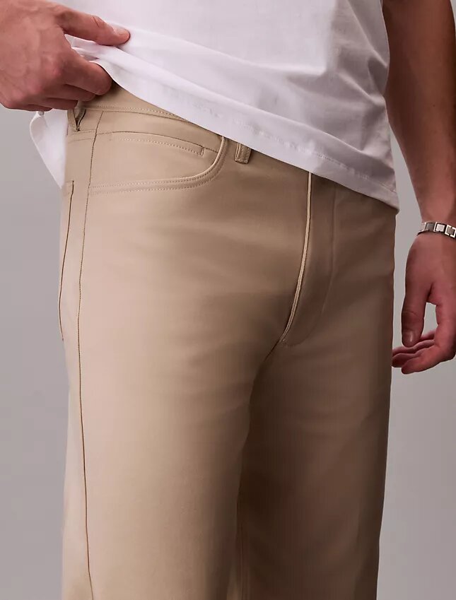 Standard-Hose mit geradem Schnitt und Stretch, 5-Pocket Standard-Hose mit geradem Schnitt und Stretch, 5-Pocket