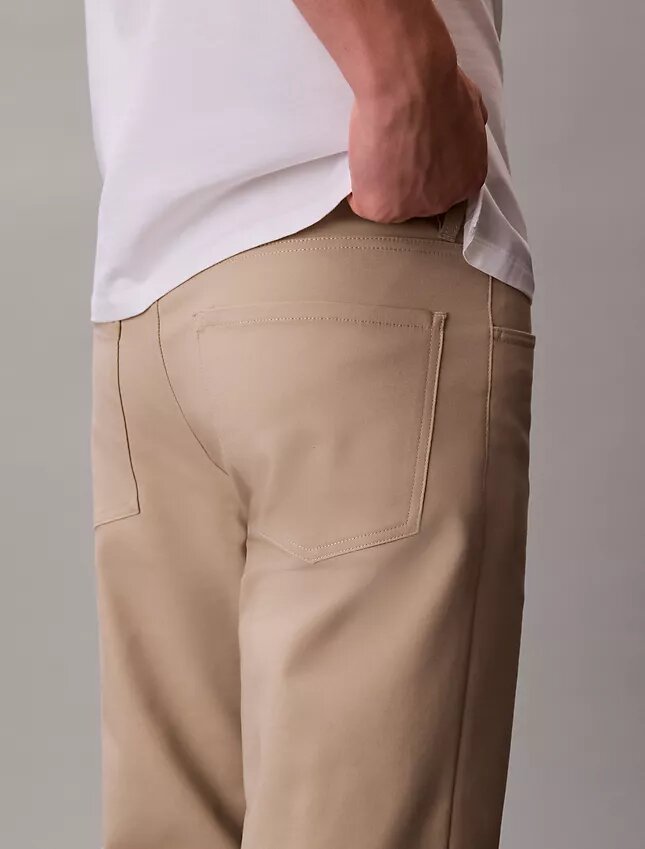 Standard-Hose mit geradem Schnitt und Stretch, 5-Pocket Standard-Hose mit geradem Schnitt und Stretch, 5-Pocket