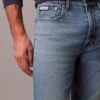 Standard-Jeans mit geradem Schnitt