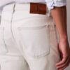 Standard-Jeans mit geradem Schnitt Standard-Jeans mit geradem Schnitt
