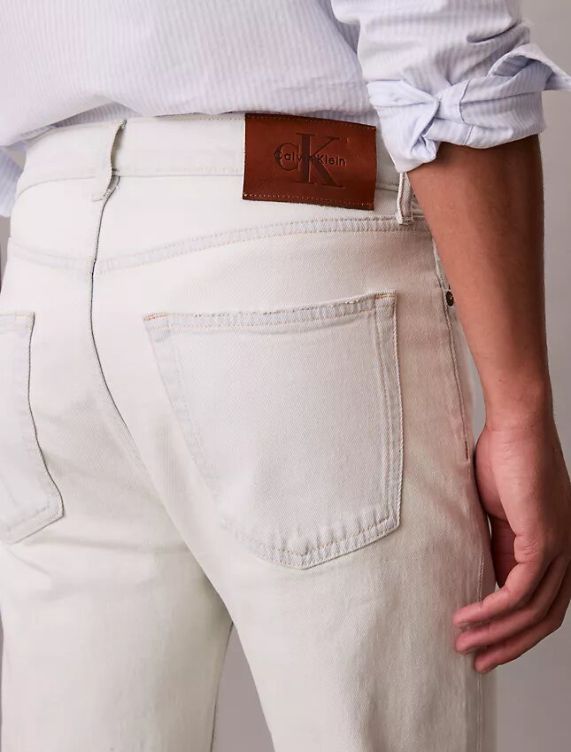 Standard-Jeans mit geradem Schnitt Standard-Jeans mit geradem Schnitt