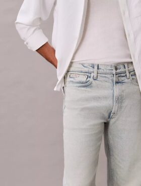 Standard Straight Jeans aus Wollmischung