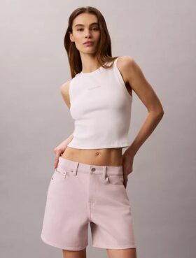 Stückgefärbte A-Linien-Shorts mit hoher Leibhöhe