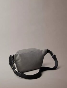 Strukturierte Gürteltasche