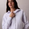 Sweatshirt mit durchgehendem Reißverschluss und Logo-Streifen Sweatshirt mit durchgehendem Reißverschluss und Logo-Streifen