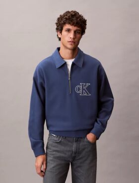 Sweatshirt mit Viertelreißverschluss und Varsity-Monogram-Logo