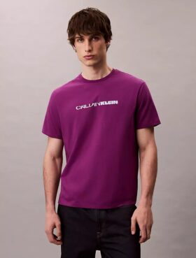 T-Shirt mit auffälligem Logo-Aufdruck in lockerer Passform