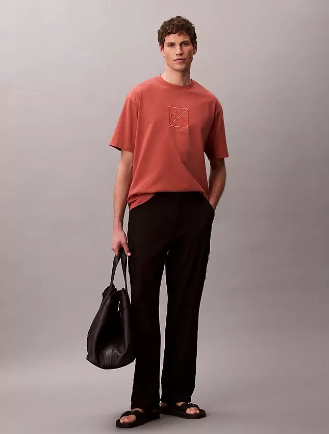 T-Shirt mit Emblem-Logo und lockerer Passform T-Shirt mit Emblem-Logo und lockerer Passform