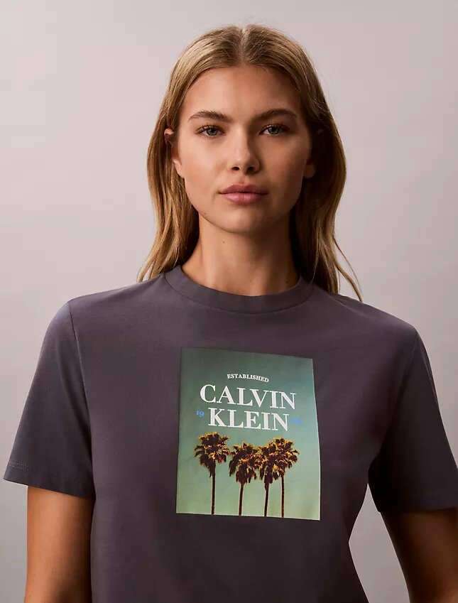 T-Shirt mit Palmen-Logo-Grafik T-Shirt mit Palmen-Logo-Grafik