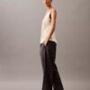 Tanktop aus geknittertem Satin mit Print