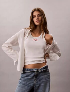 Tanktop mit Logo-Grafik und konturierten Rippen