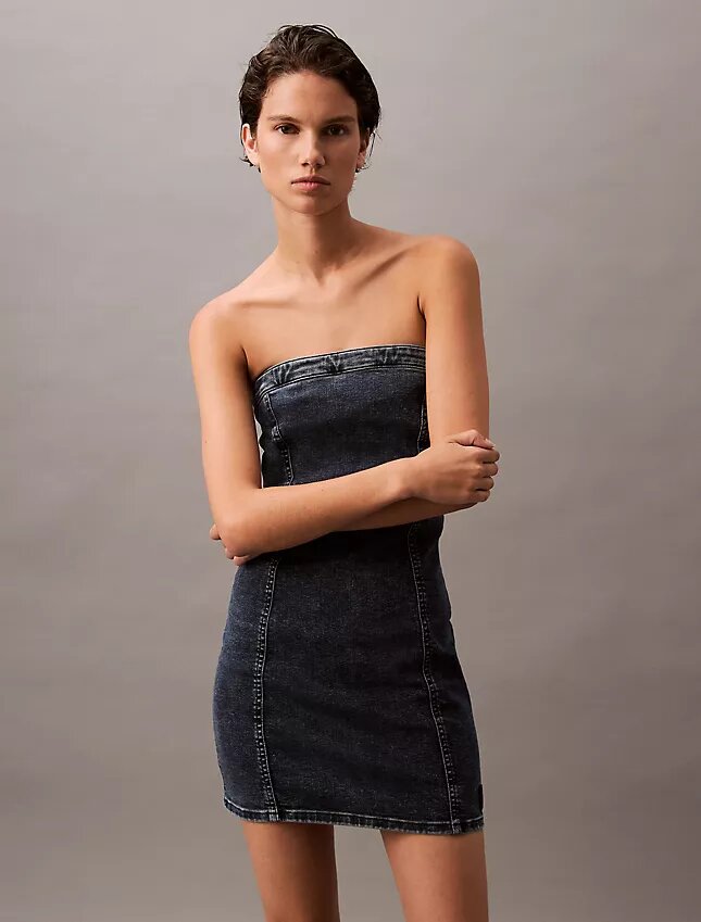 Trägerloses Denim-Minikleid Trägerloses Denim-Minikleid