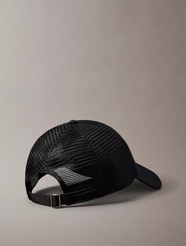 Trucker-Baseballkappe mit Standard-Logo Trucker-Baseballkappe mit Standard-Logo