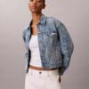 Trucker Jacket im 90er-Jahre-Stil Trucker Jacket im 90er-Jahre-Stil
