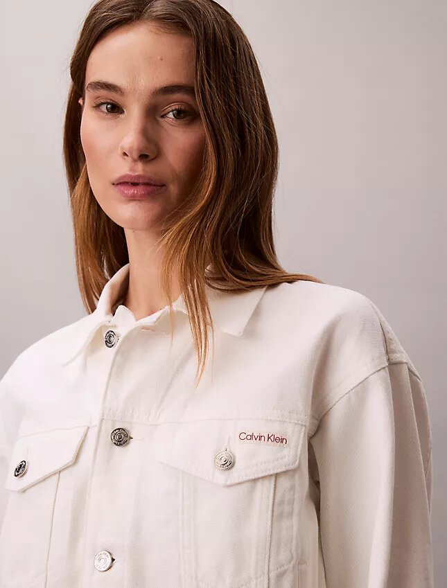 Trucker Jacket im 90er-Jahre-Stil Trucker Jacket im 90er-Jahre-Stil