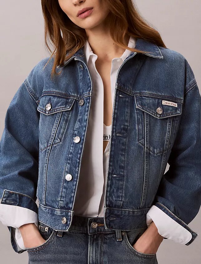 Trucker Jacket im 90er-Jahre-Stil Trucker Jacket im 90er-Jahre-Stil