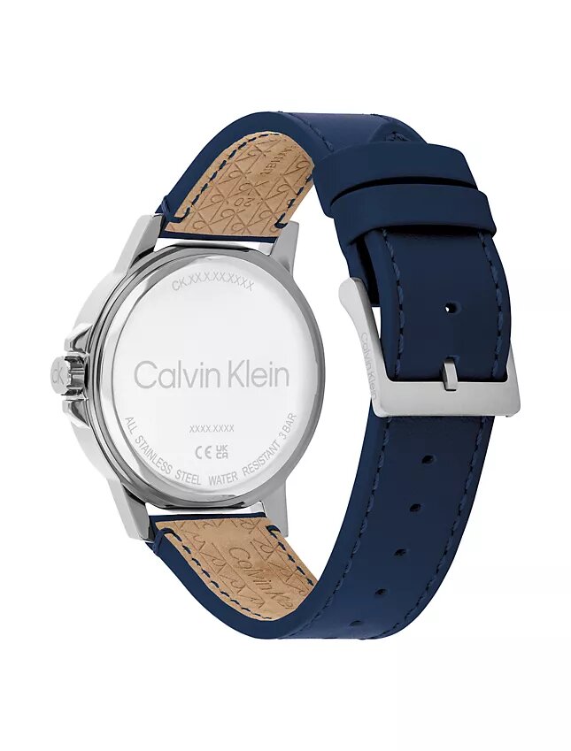 Uhr mit Emblem-Zifferblatt und Lederarmband Uhr mit Emblem-Zifferblatt und Lederarmband