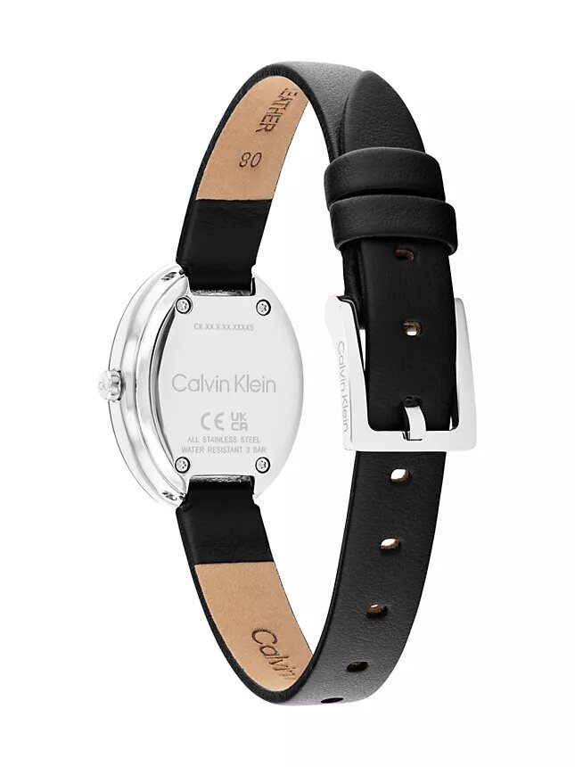 Uhr mit konturierter Lünette, ovalem Zifferblatt und Lederarmband Uhr mit konturierter Lünette, ovalem Zifferblatt und Lederarmband