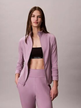 Weiche Sportjacke