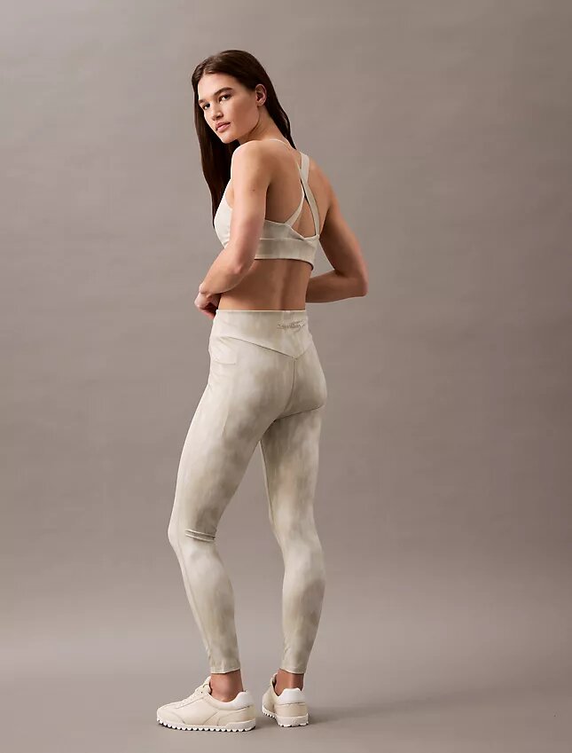 Weiche Stretch-Sport-Leggings in 7/8-Länge Weiche Stretch-Sport-Leggings in 7/8-Länge