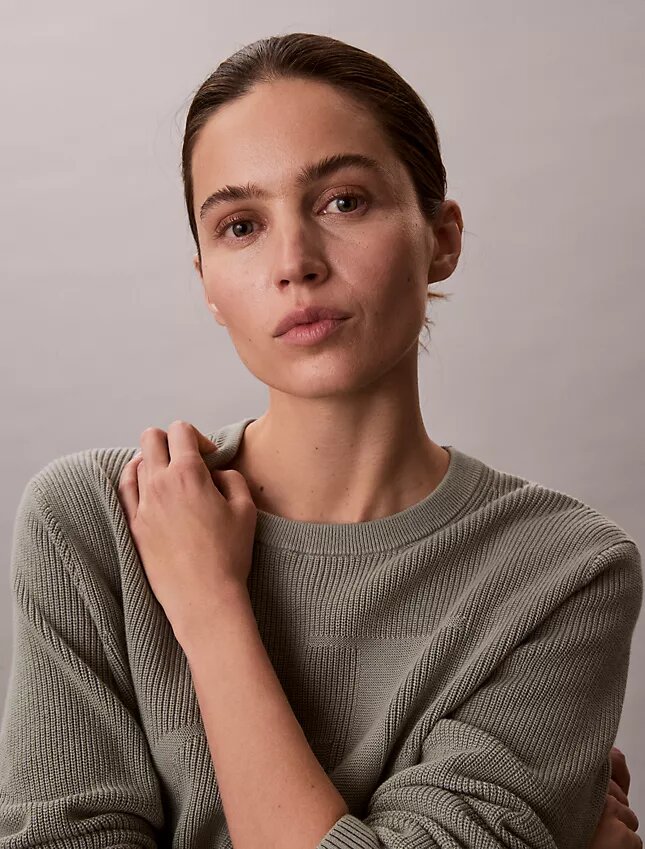 Weicher Baumwollpullover mit Monogram Weicher Baumwollpullover mit Monogram
