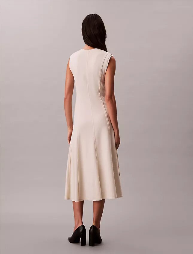 Weiches Strick-Midi-Kleid Weiches Strick-Midi-Kleid