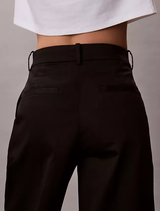 Weite Chino-Hose Weite Chino-Hose