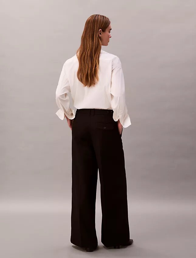 Weite Hose aus Wollgabardine Weite Hose aus Wollgabardine