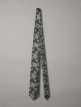 Yara-Krawatte mit Blumenmuster