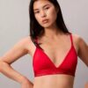 Zum chinesischen Neujahr: Leicht gefütterter Triangel-Bralette